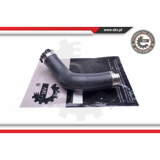 Turbócső ; BMW 3 4 6 7 8 X5 X6 X7 ; 11618571025