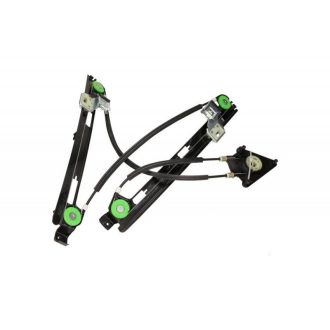 SZÉLVÉDÕ EMELÕ ÜLÉS ELÖL ALTEA PR 5P0837462